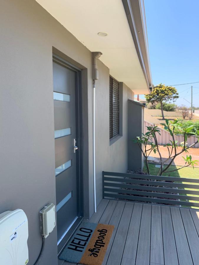 Intown Apartments Geraldton Exterior photo